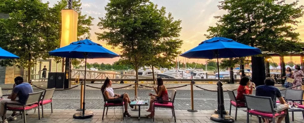 @thewharfdc - Jantar no pátio do Wharf DC