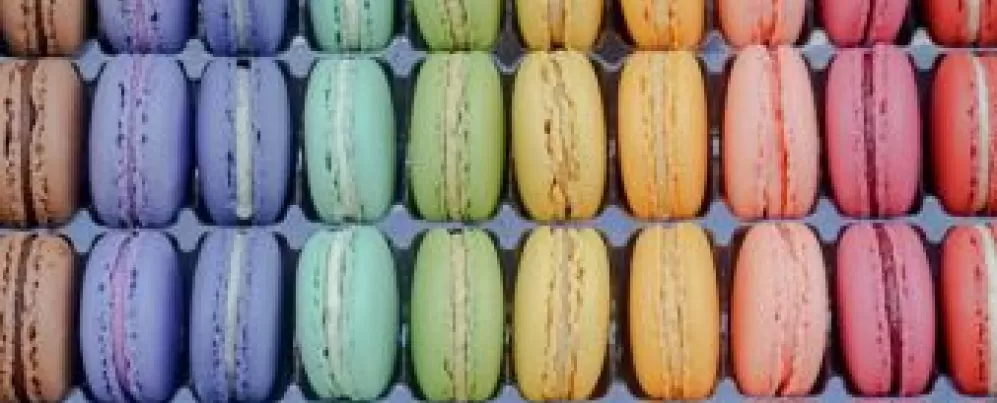 Miniatura de Macarons Arco-Íris Olivia Macaron