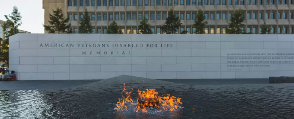 Guía para visitar el monumento a los veteranos estadounidenses discapacitados de por vida en Washington, DC