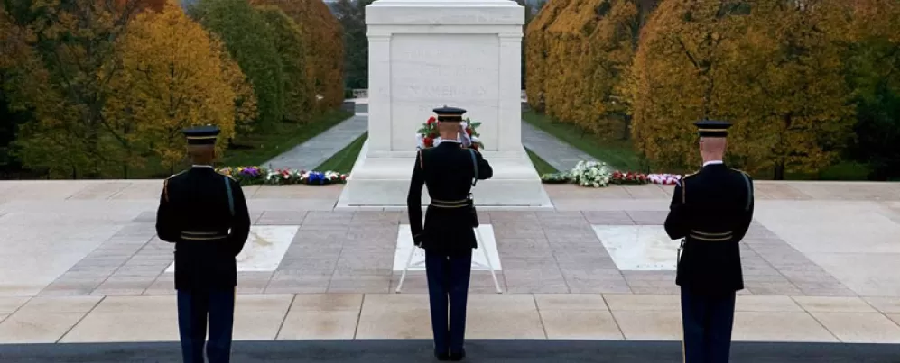 @mattbridgesphotography - Ceremonia de cambio de guardia en el Cementerio Nacional de Arlington - Sitios históricos cerca de Washington, DC