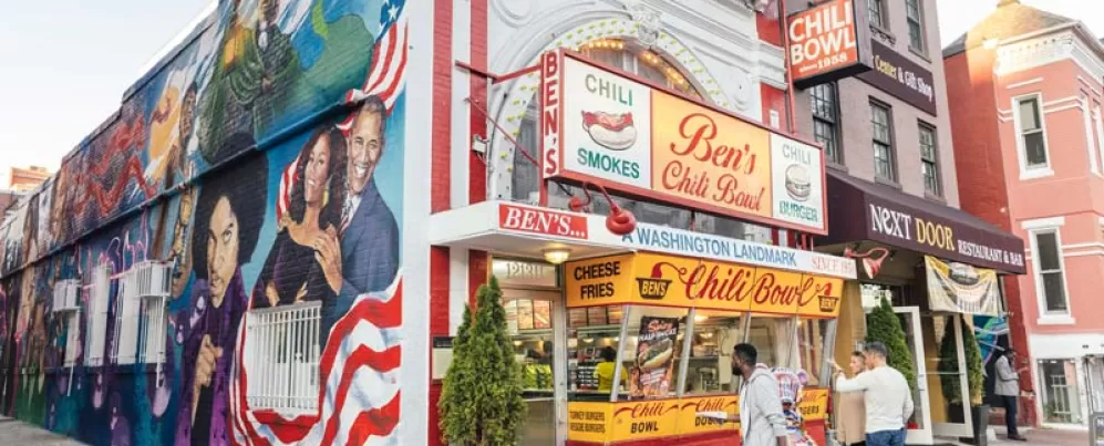 Ben's Chili Bowl no bairro da U Street em DC - Onde desfrutar de comida americana em Washington, DC
