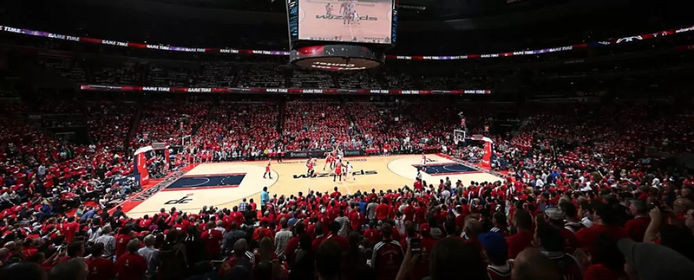 Sports et divertissements monumentaux