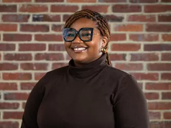 Cayla Lewis headshot