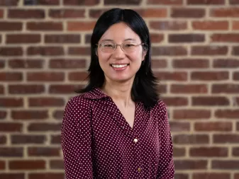 Kelly Jiang Headshot