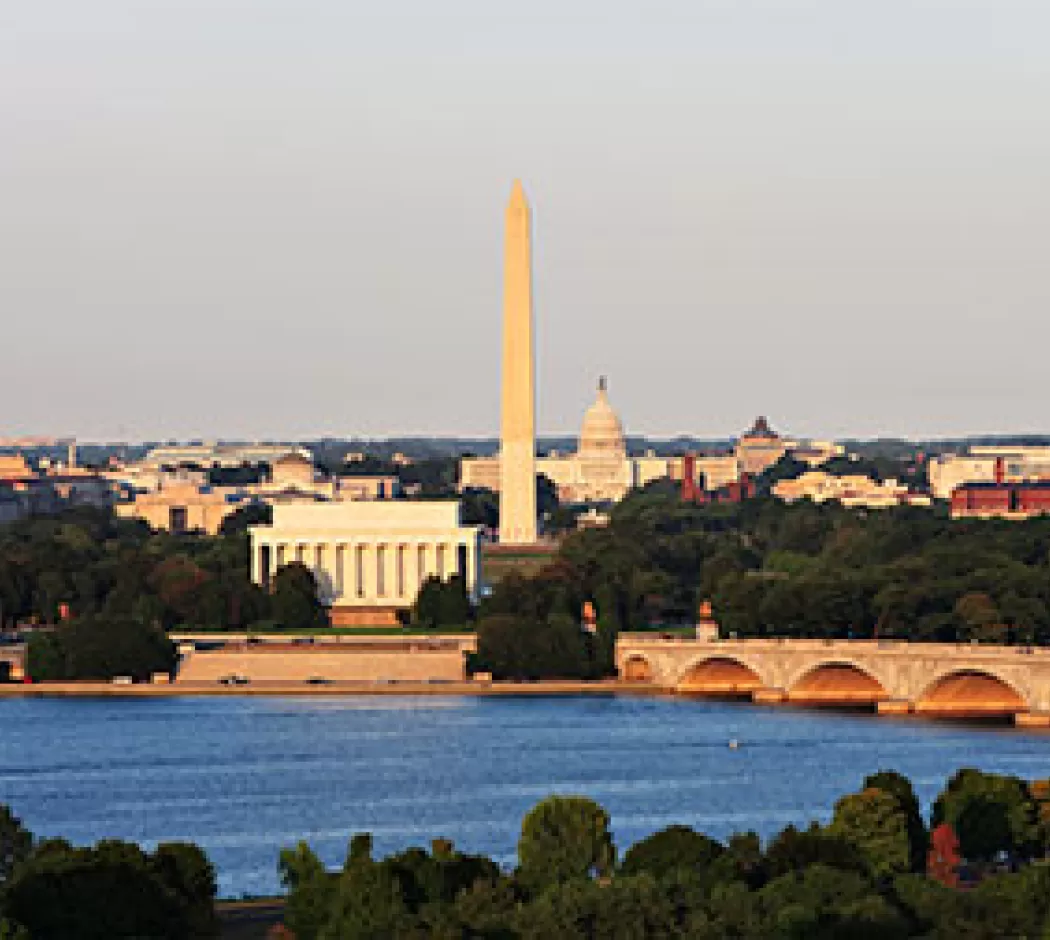 Panoramę DC