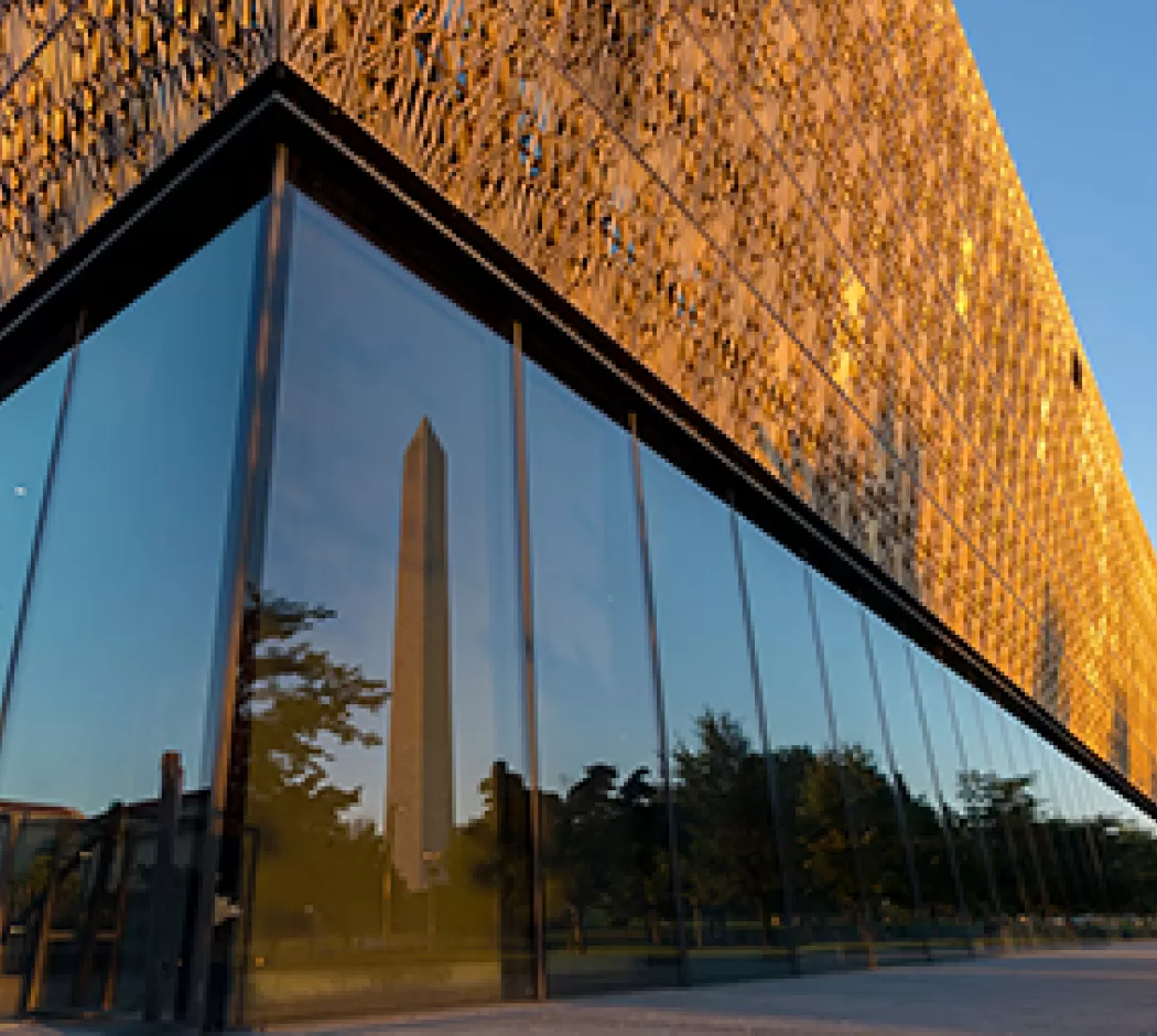 NMAAHC w lecie